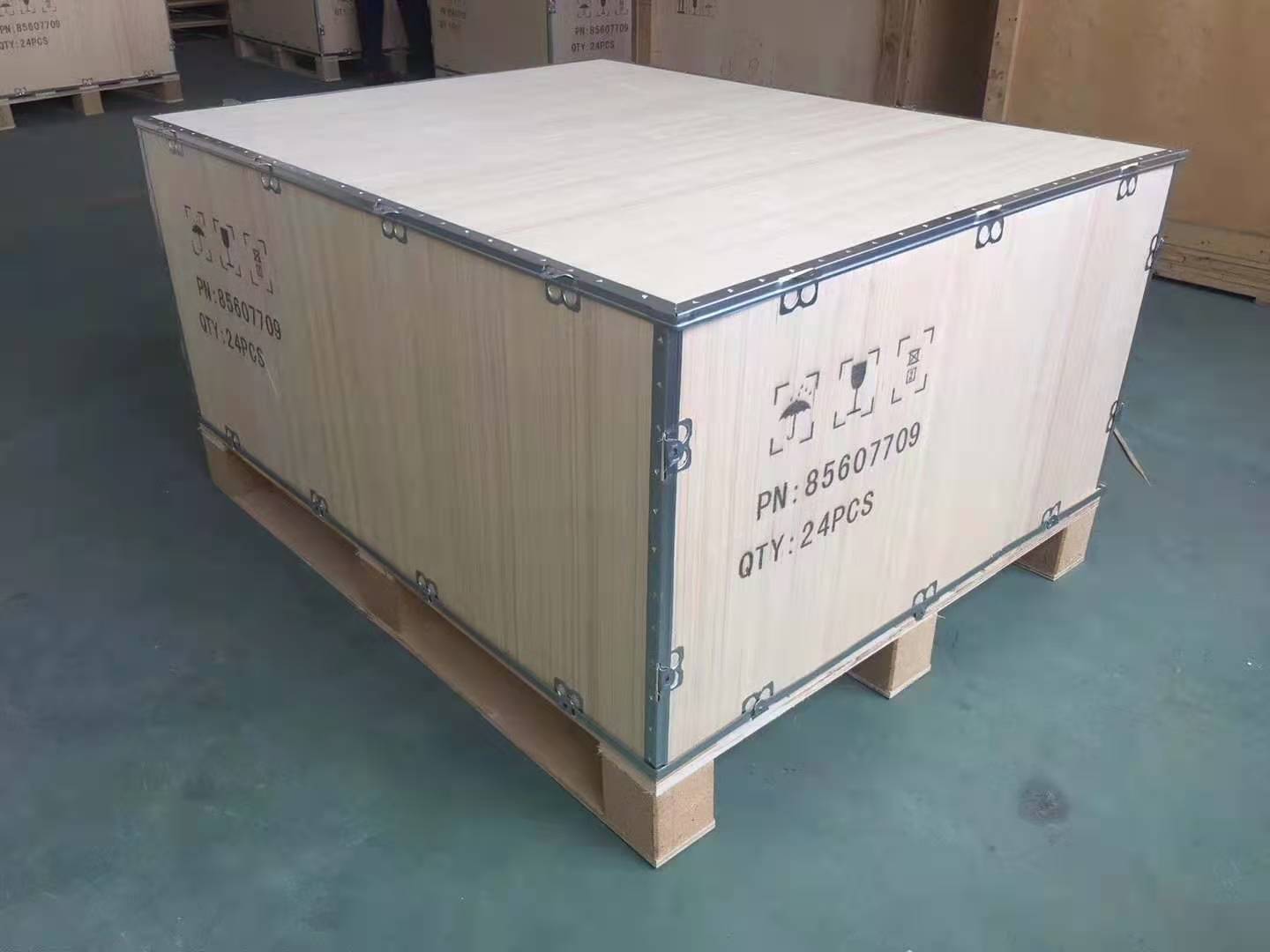 钢带箱